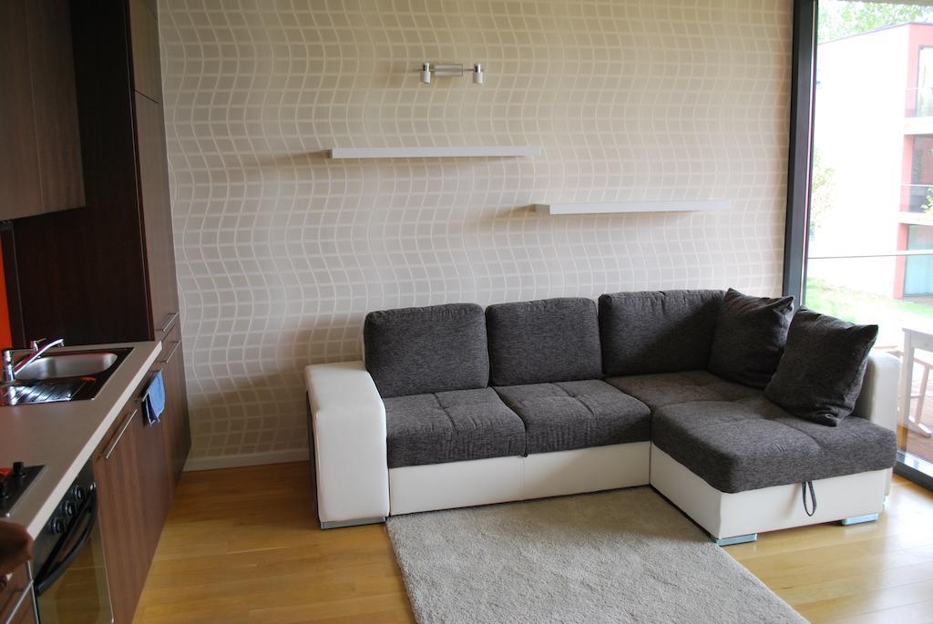 Bl Bavaria Yachtclub & Apartments Balatonlelle Værelse billede