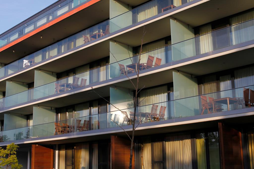 Bl Bavaria Yachtclub & Apartments Balatonlelle Værelse billede