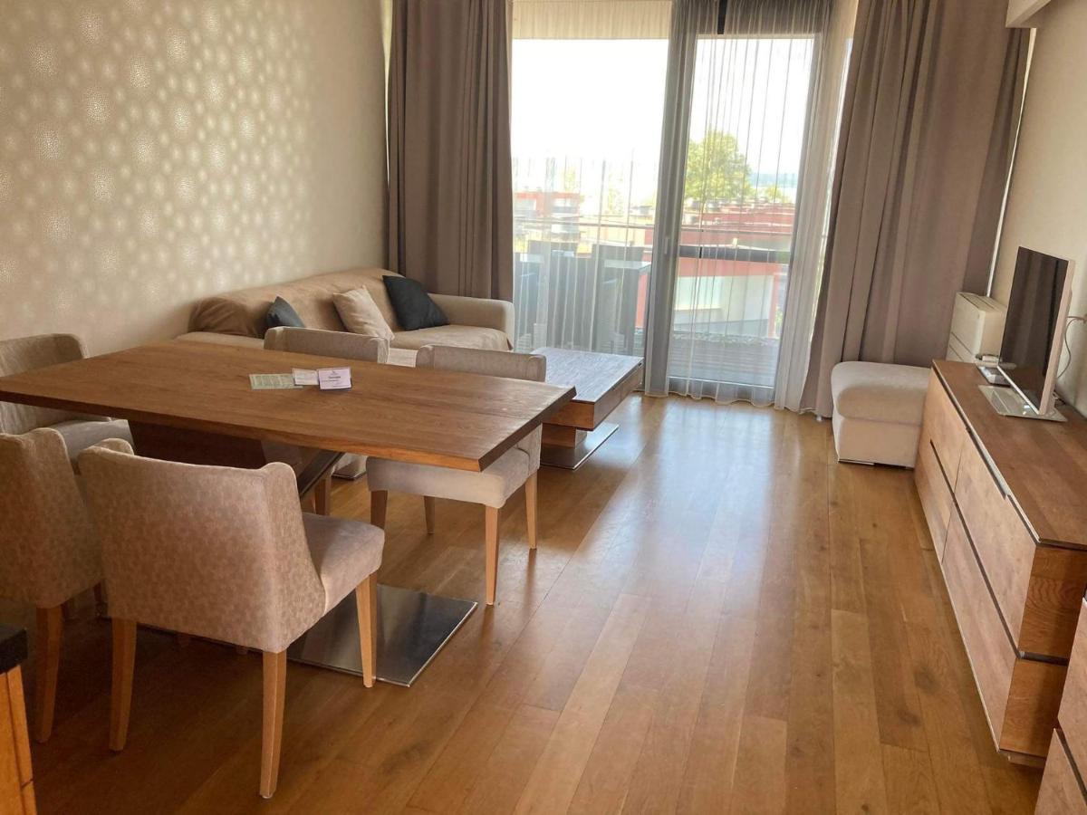 Bl Bavaria Yachtclub & Apartments Balatonlelle Eksteriør billede
