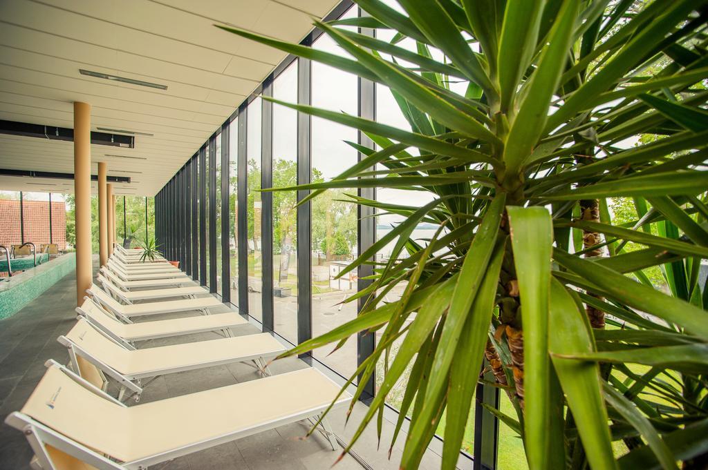 Bl Bavaria Yachtclub & Apartments Balatonlelle Eksteriør billede